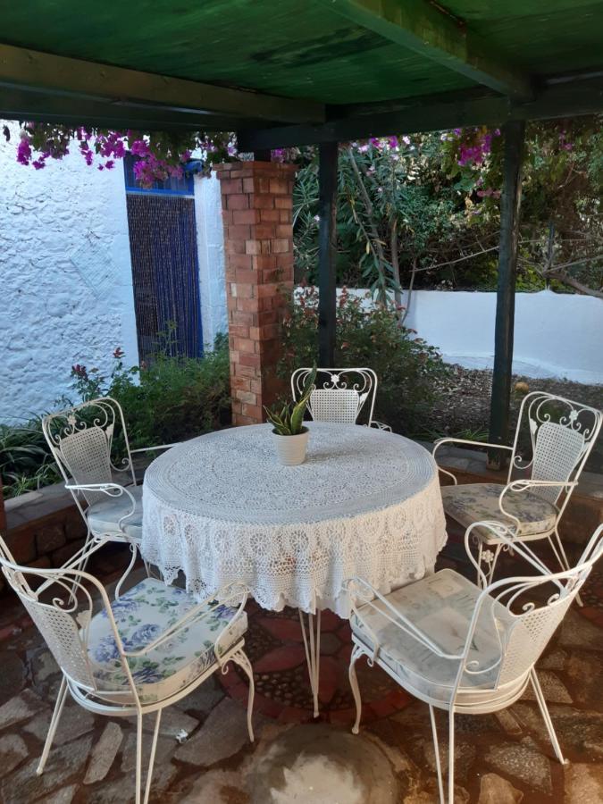 Appartement Veneto'S Garden à Kardamyli Extérieur photo