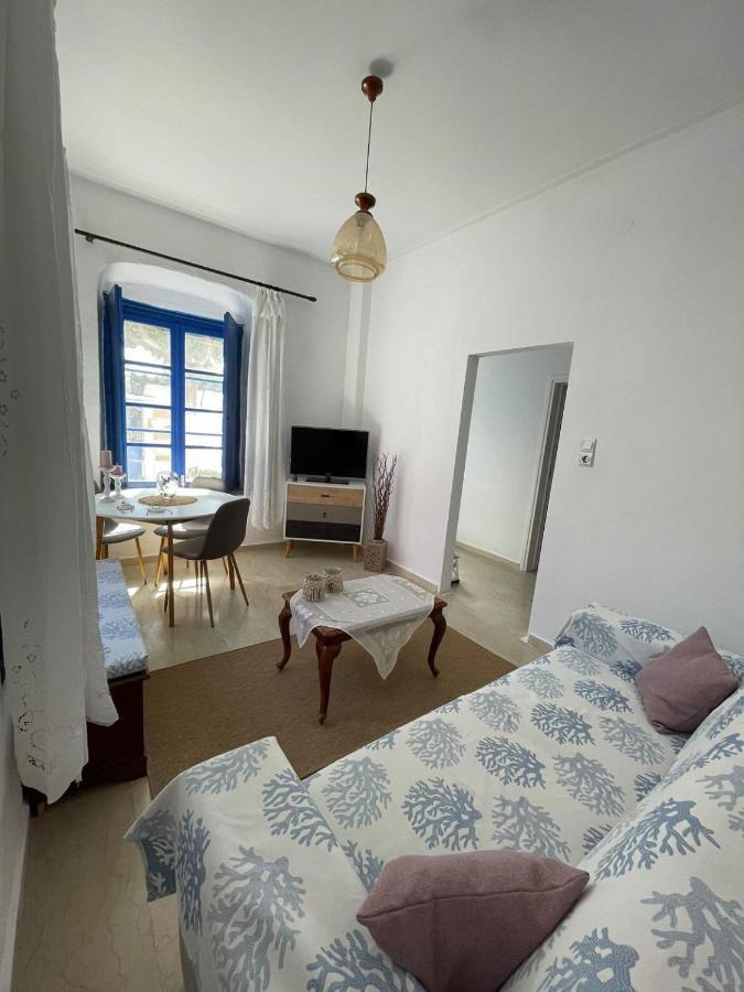 Appartement Veneto'S Garden à Kardamyli Extérieur photo